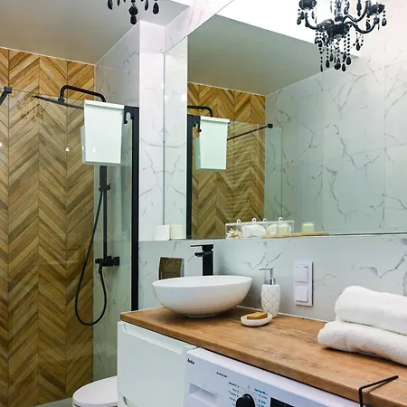 Apartament Krolowej Nilu Katovice Exteriér fotografie