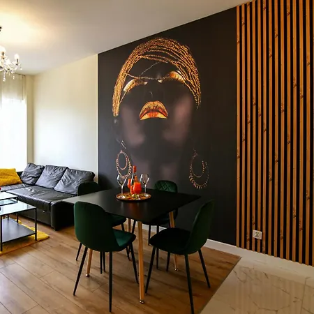 Apartament Krolowej Nilu Katovice Exteriér fotografie